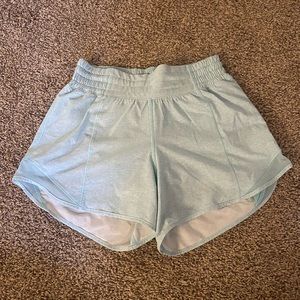 Hotty Hot Lululemon high-rise lined shorts 4”